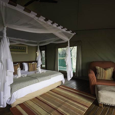 Ongava Tented Camp Okaukuejo Bagian luar foto