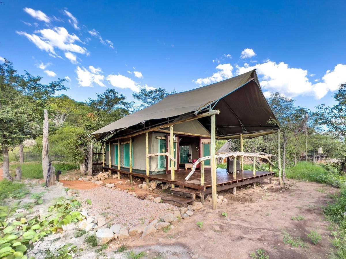Ongava Tented Camp Okaukuejo Bagian luar foto